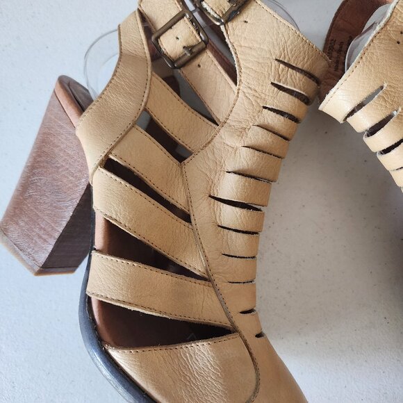 Free People Bootie "EUC" - Picture 9 of 16